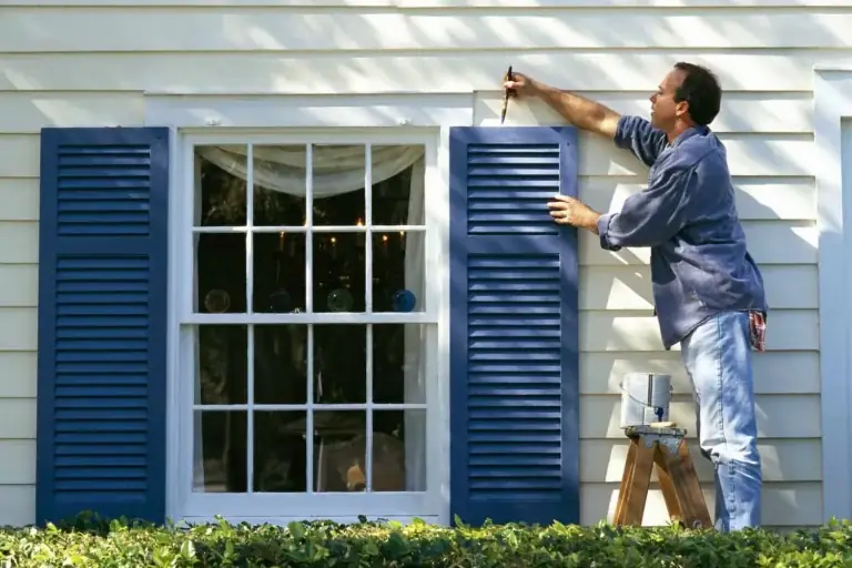 Best Exterior Painting for Vinyl Trim: Polymers and Solar Reflection